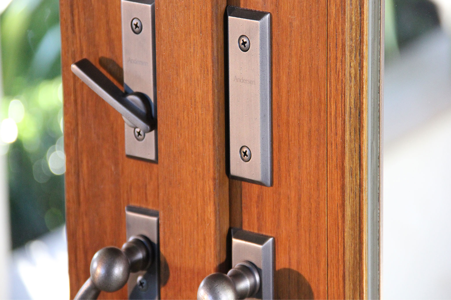 How to open patio door locking system